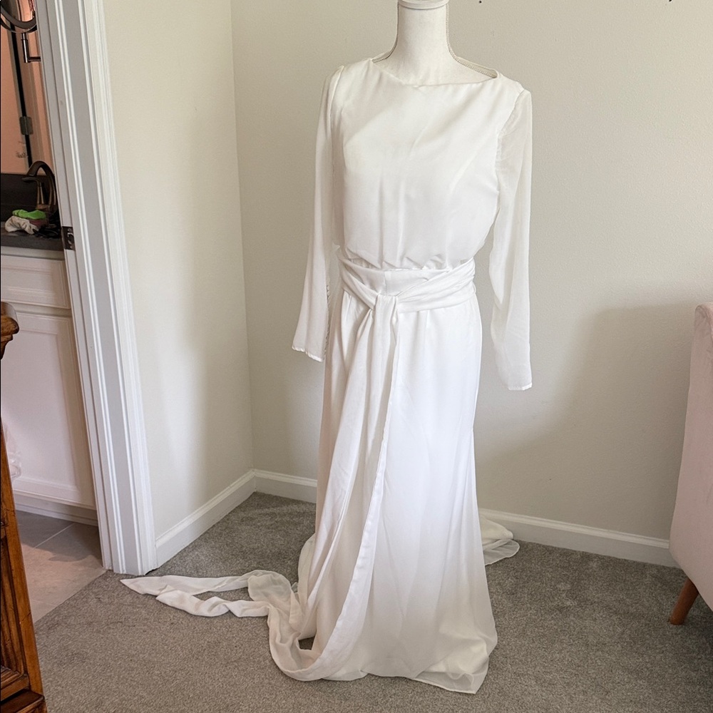 WEDDING BELLES NEW YORK White Long Sleeve Dress wedding dress
